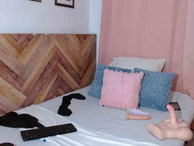 idalisVanucci webcam