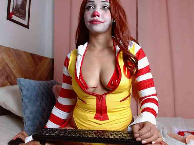 idalisVanucci webcam