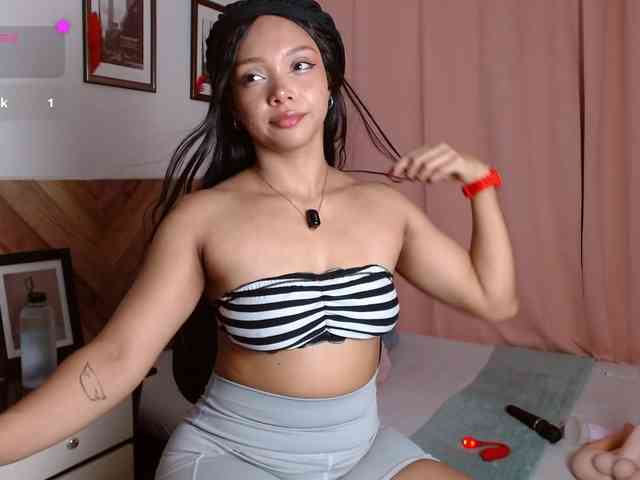idalisVanucci webcam