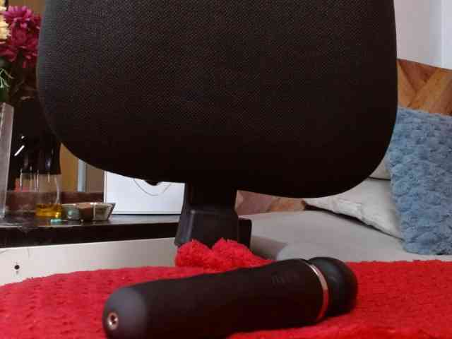 idalisVanucci webcam