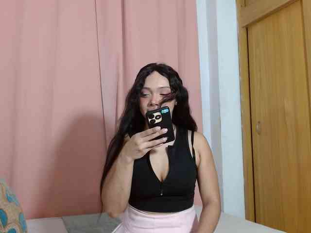 idalisVanucci webcam