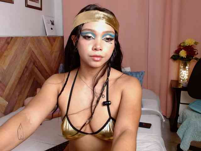idalisVanucci webcam