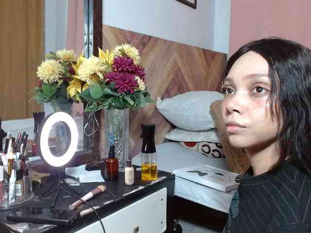 idalisVanucci webcam