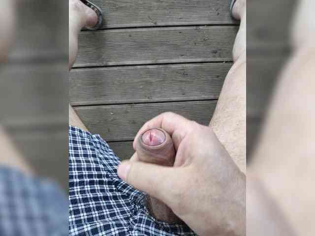 Dem-mon Sex Cam Show