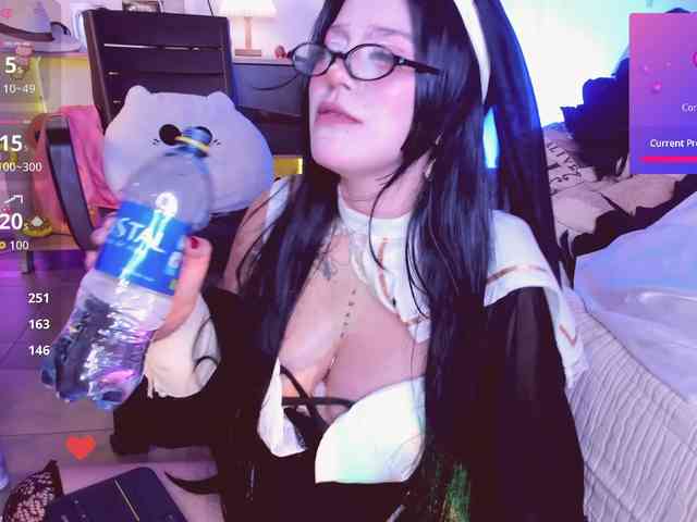 Lilith-asami webcam