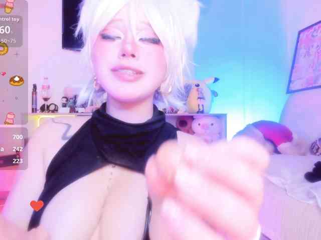 Lilith-asami webcam