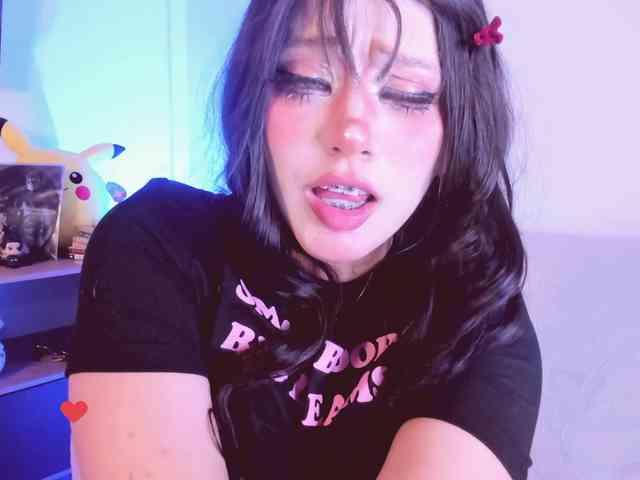 Lilith-asami webcam
