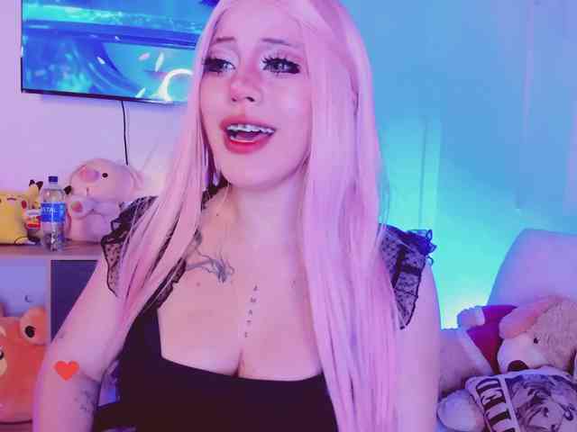 Lilith-asami webcam