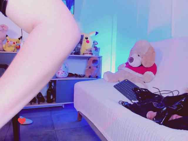 Lilith-asami webcam