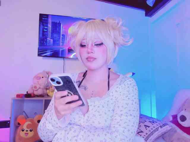 Lilith-asami webcam