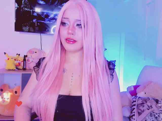 Lilith-asami webcam