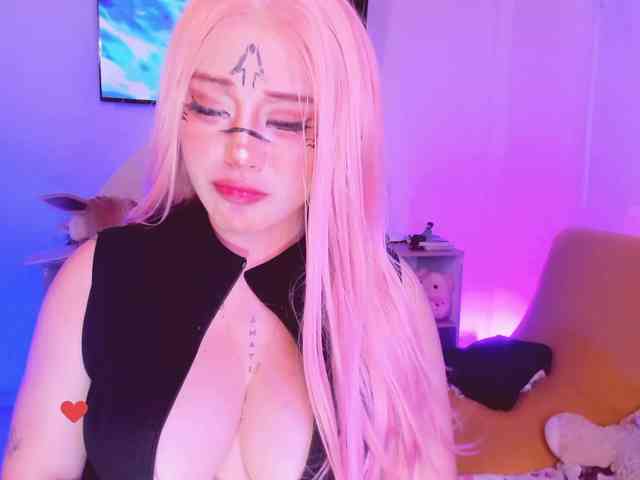 Lilith-asami webcam