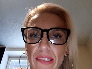 Lauries Porn Show
