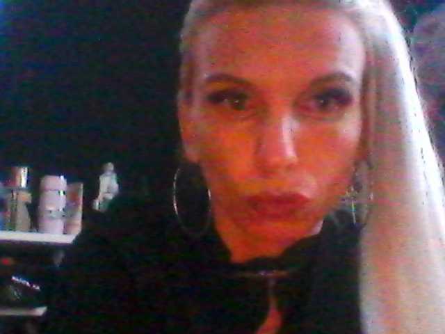 Laurien live cam on BongaCams