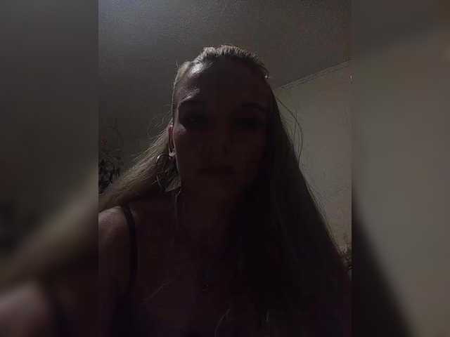 Laurien live cam on BongaCams