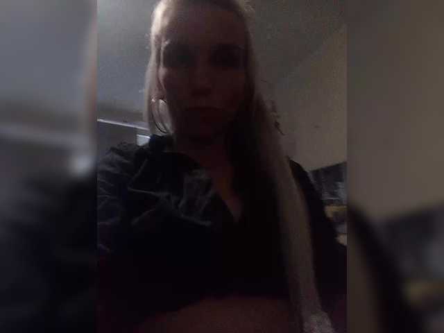Laurien live cam on BongaCams
