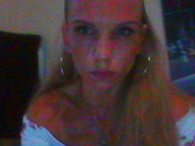 Laurien live cam on BongaCams