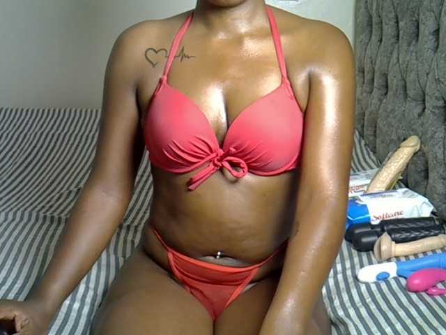 Alexa3909 live cam on BongaCams