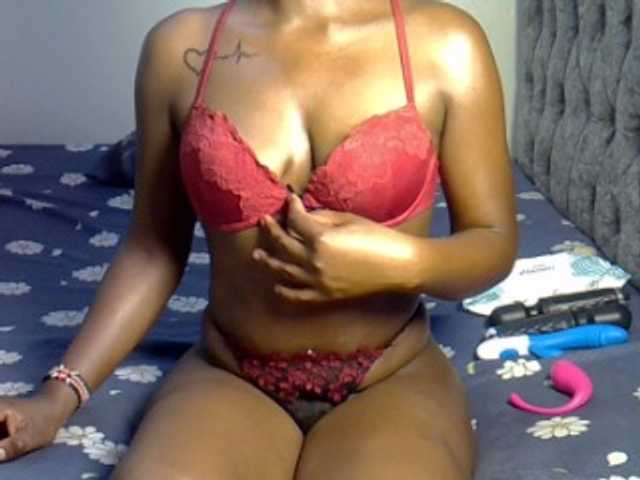 Alexa3909 live cam on BongaCams