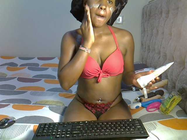 Alexa3909 live cam on BongaCams