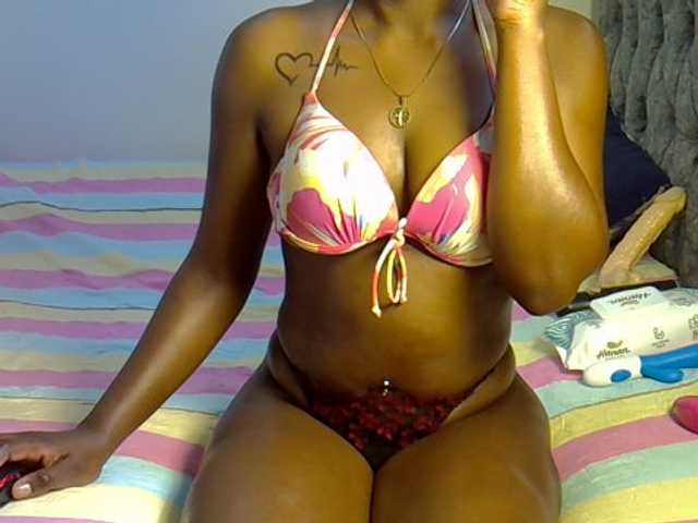 Alexa3909 live cam on BongaCams