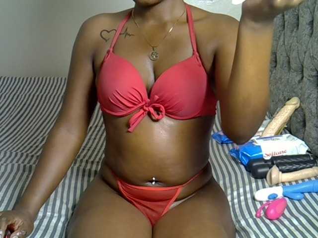Alexa3909 live cam on BongaCams