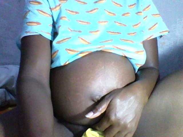 le modèle african-pussy1 est en webcam porno dans un show sur le site bongacams, il possède les tags suivants: Ebony,Brunette,Trimmed