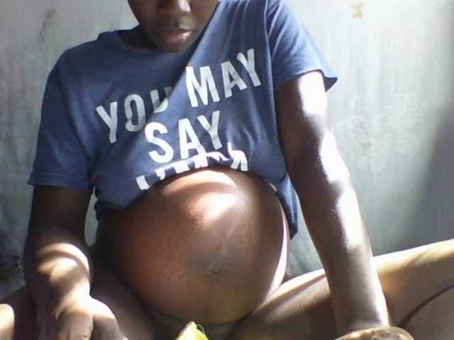 african-pussy1 live cam on BongaCams