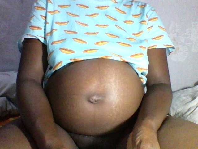 african-pussy1 live cam on BongaCams