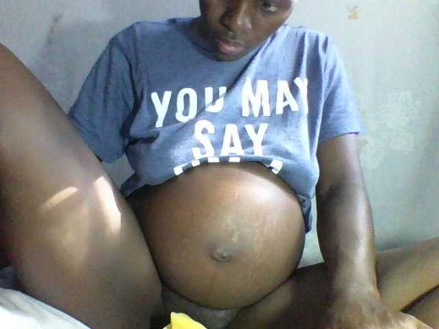 african-pussy1 live cam on BongaCams