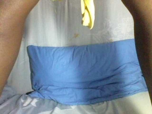 african-pussy1 live cam on BongaCams