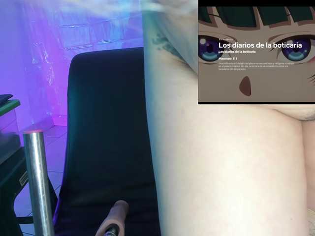 Just-Vicky live cam on BongaCams