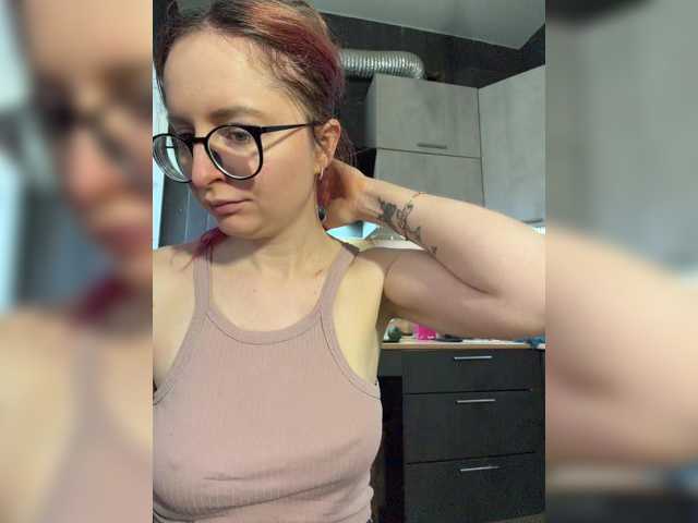 emma4you live cam preview