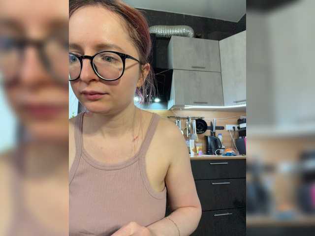 Emma  Coy (Emma4coy)