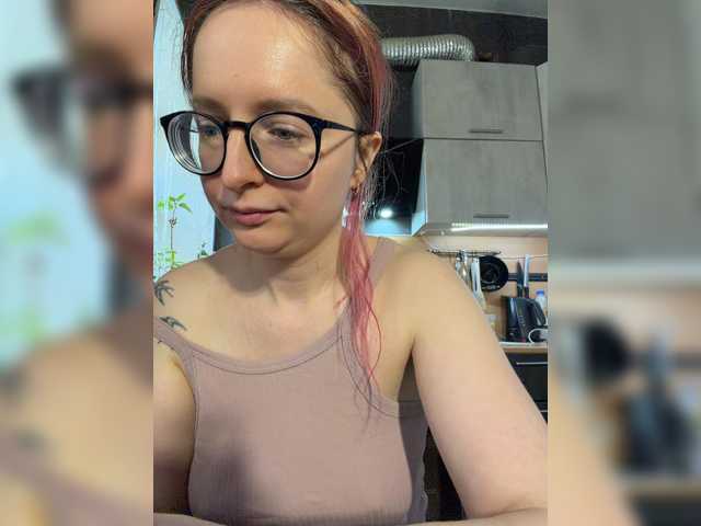 emma4you live cam preview