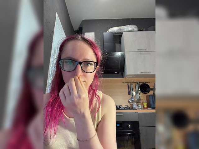 emma4you live cam preview