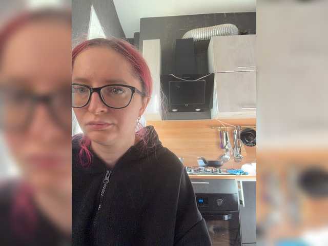 emma4you live cam preview