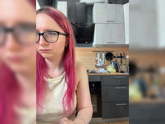 emma4you live cam preview