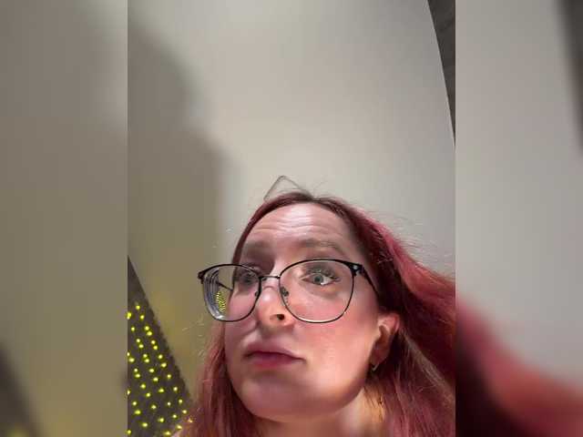 Emma4coy live cam