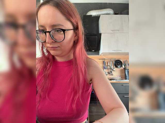 emma4you live cam preview