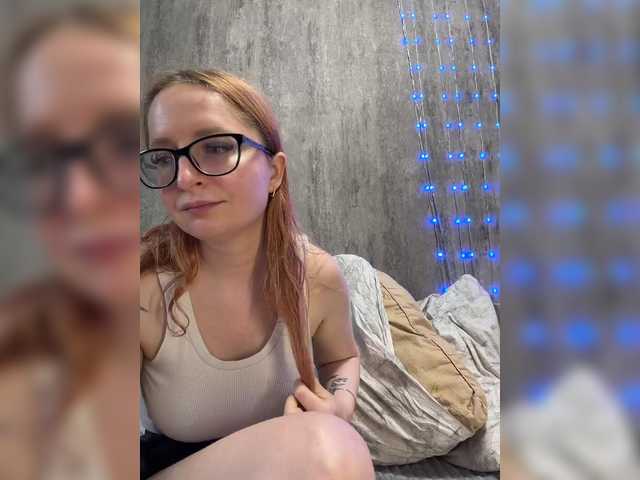 Emma  Coy (Emma4coy)