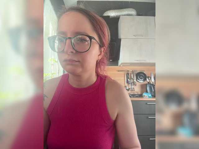 Emma4coy live cam on BongaCams