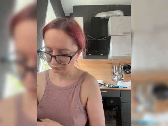 emma4you live cam preview