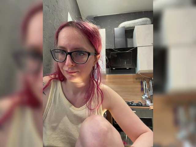 emma4you live cam preview