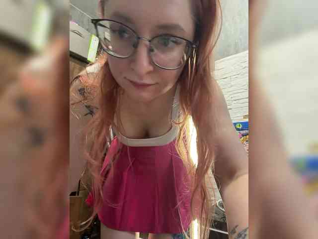 Model: Emma4you