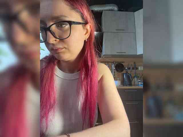 Model: Emma4you
