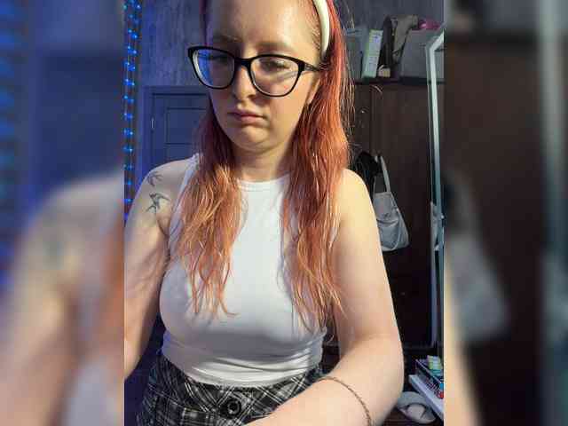 Model: Emma4you