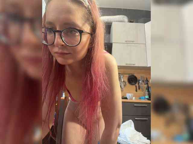 Model: Emma4you