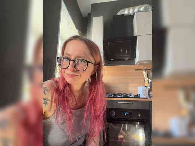 Model: Emma4you