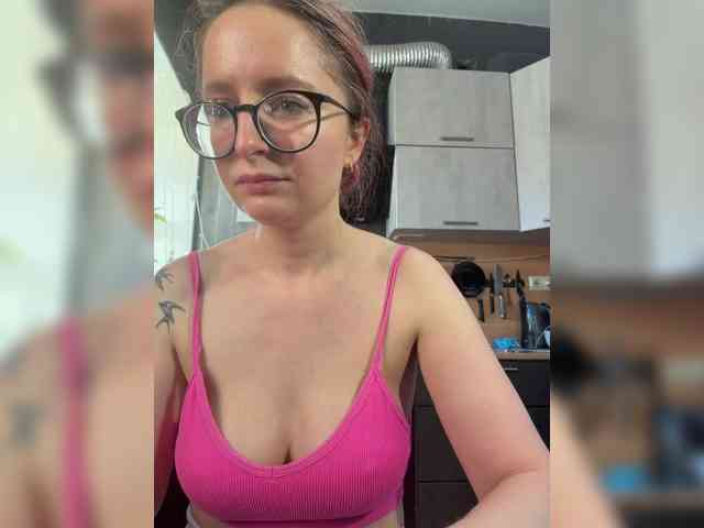 Model: Emma4you